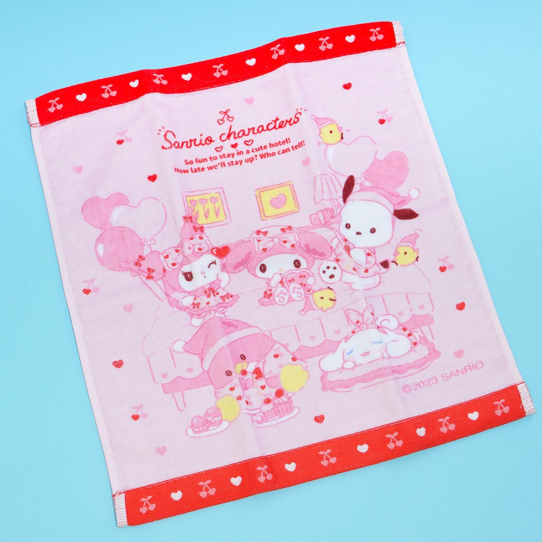 Sanrio Characters Heartful Hotel Mini Towel