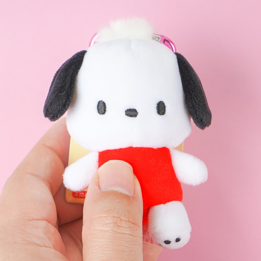 Pochacco Plushie Charm With Heart Carabiner - Mini