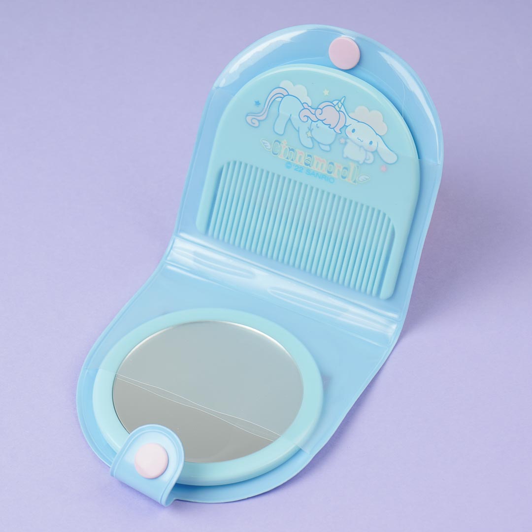 Cinnamoroll Daydreaming Mirror & Comb Set