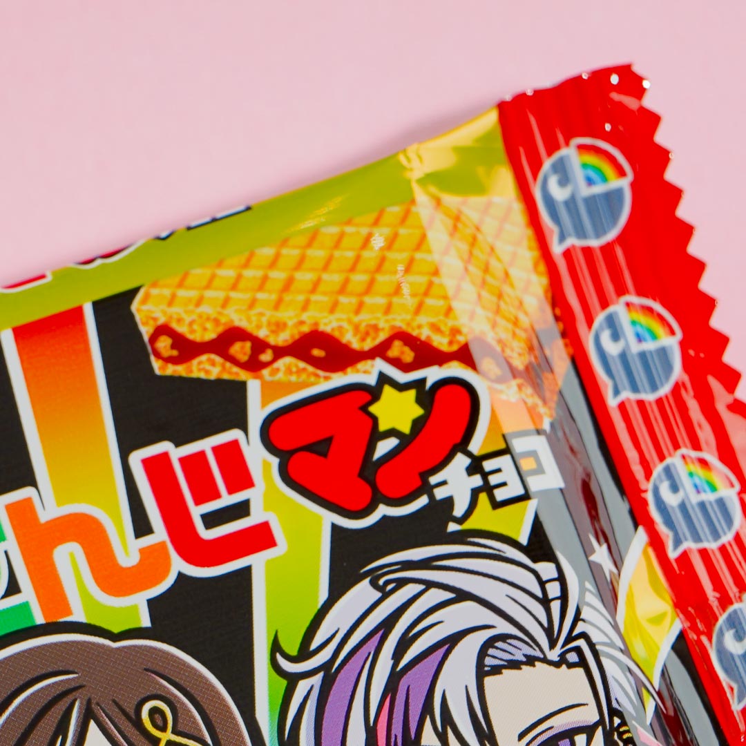 NIJISANJI x Bikkuriman Wafer With Sticker