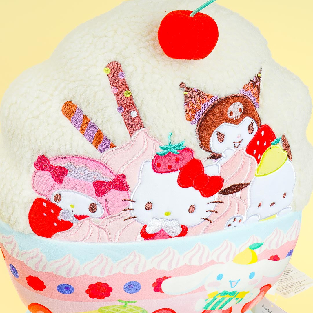 Sanrio Characters Strawberry Parfait Cushion