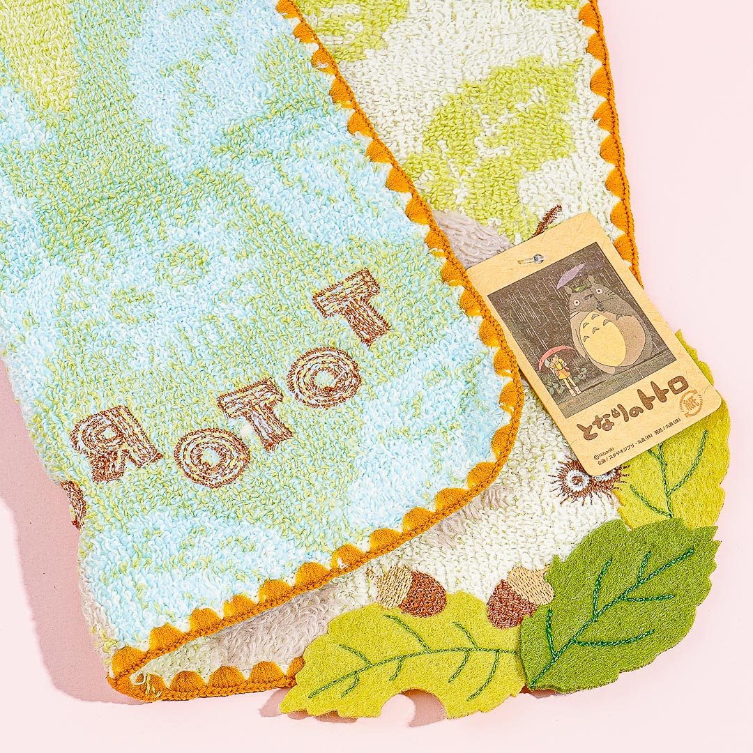 My Neighbor Totoro Leaf Play Mini Towel