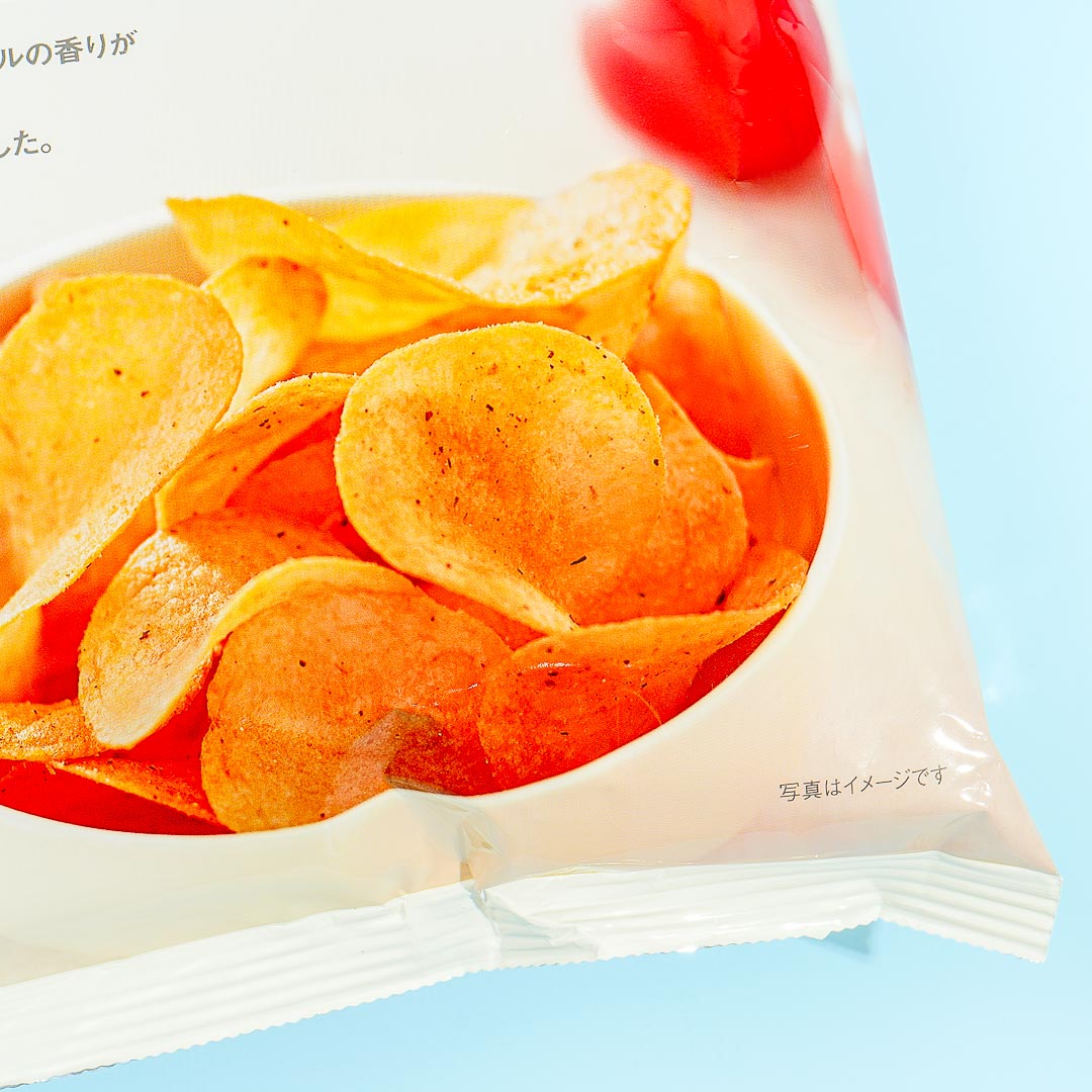 MUJI Tomato & Basil Potato Chips
