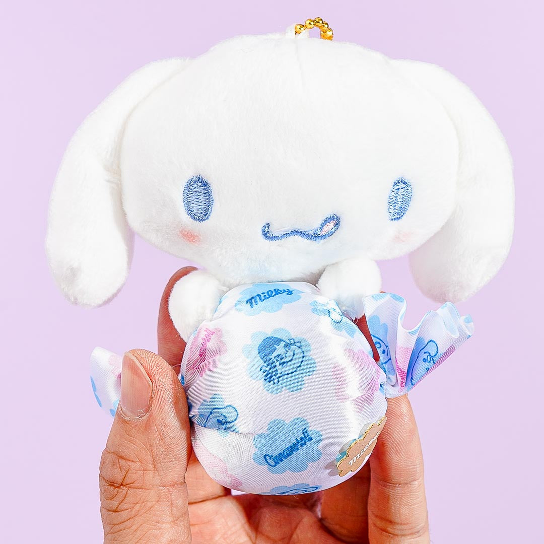 Cinnamoroll Candy Plush Charm & Milky Candy Set