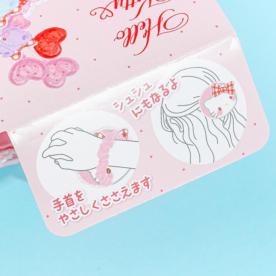 Hello Kitty Armrest Scrunchie - Dreamy