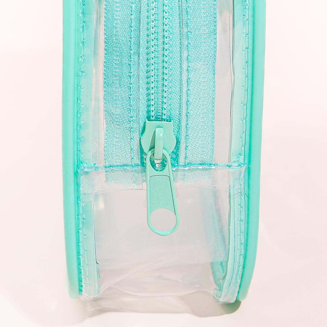 Pochacco’s 35th Anniversary Shaka Shaka Clear Pouch