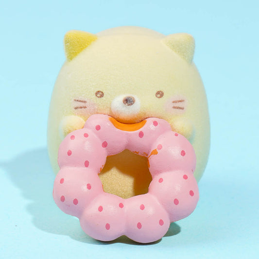 Sumikko Gurashi x Mister Donut Petit Figure - Neko & Pon de Strawberry