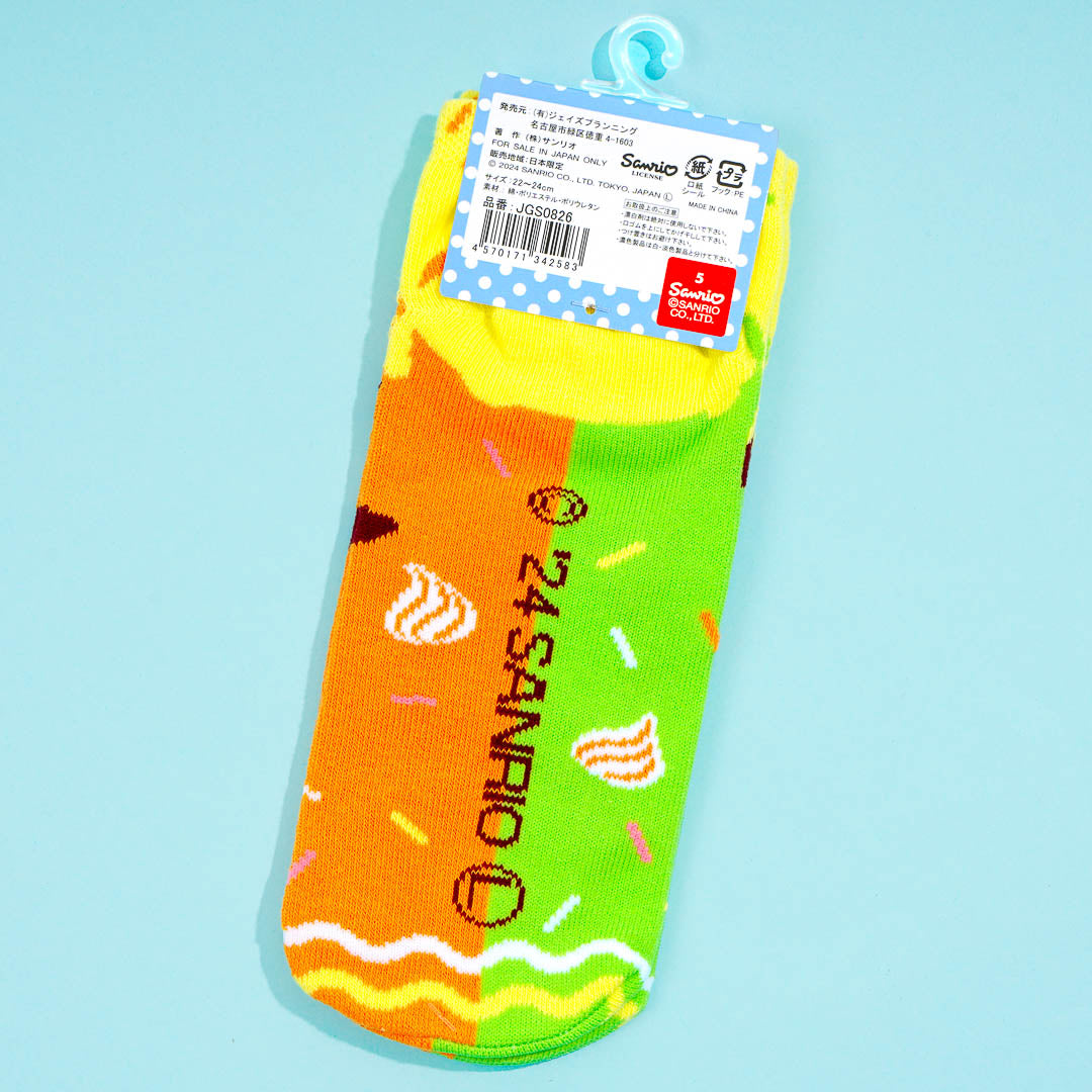 Pochacco Dapper Donut Socks