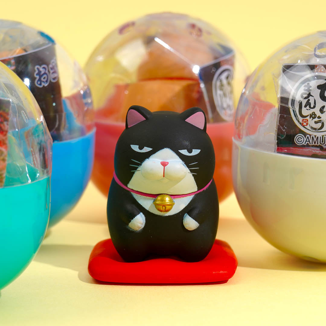 Hige Manjyu Neko Sitting Figure Gachapon