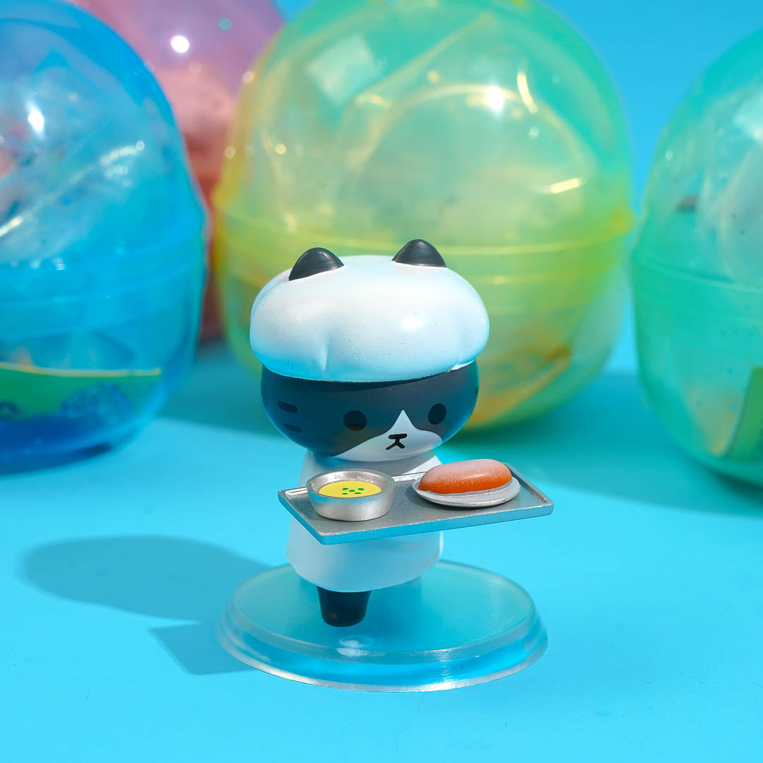 School Lunch Cat Standing Figure Gachapon