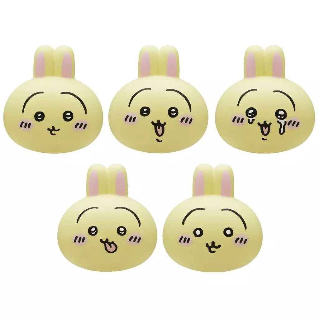 Chiikawa Usagi Squishy Charm Gachapon