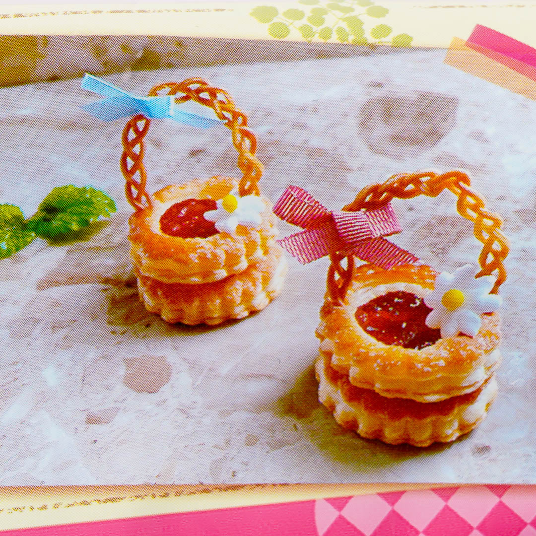 Sanritsu Tochiotome Strawberry Pie Snacks