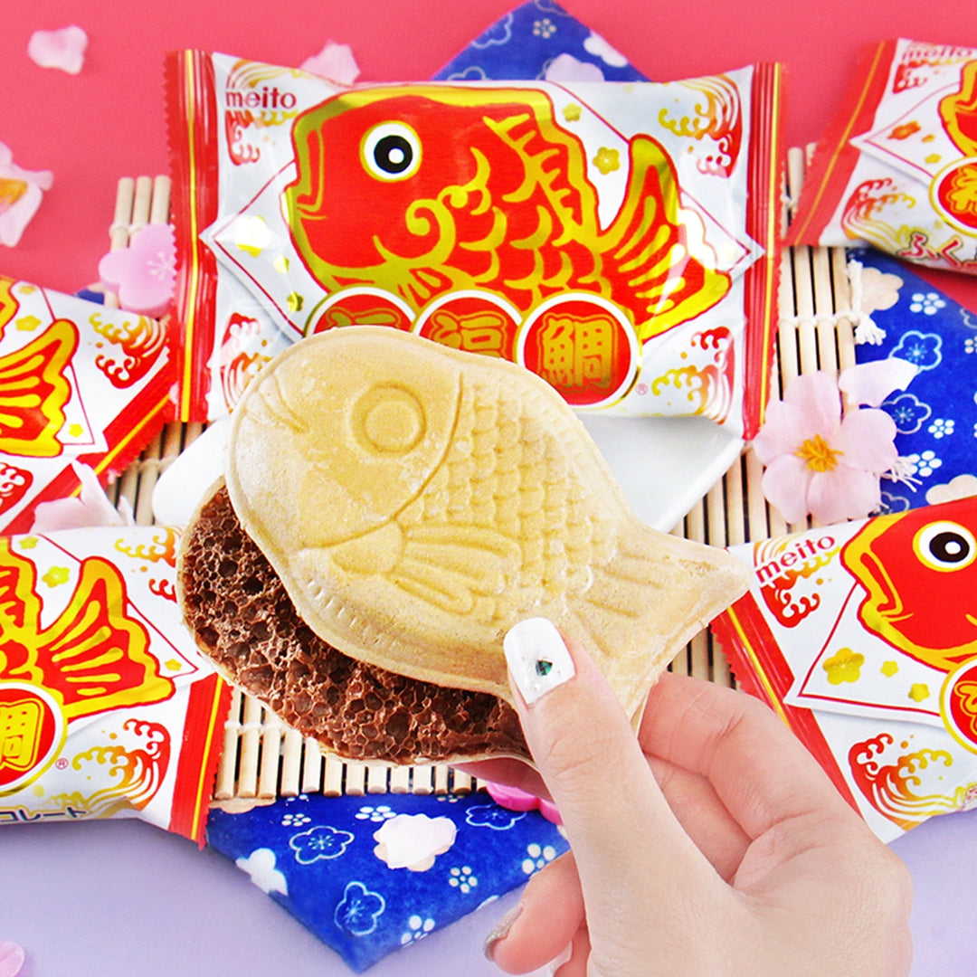 Meito Puku Puku Tai Fish Shaped Wafer - Chocolate
